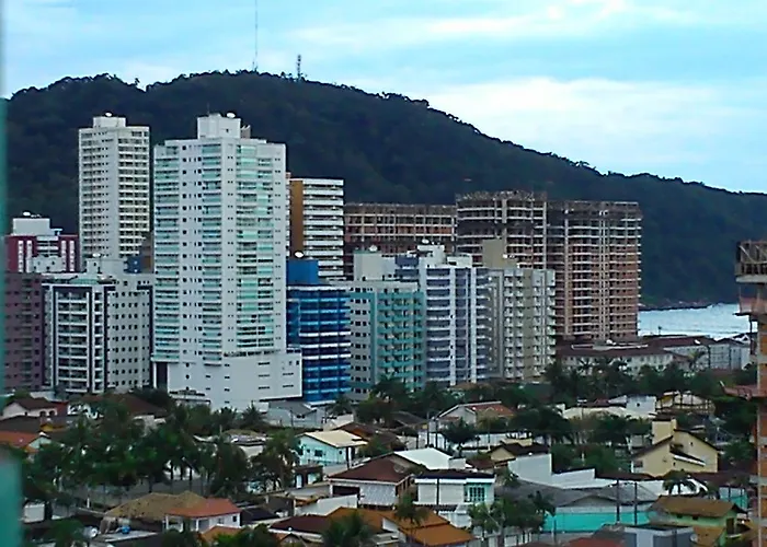 Apartamento no Canto do Forte, Wi-Fi, Estacionamento gratuito e Churrasqueira